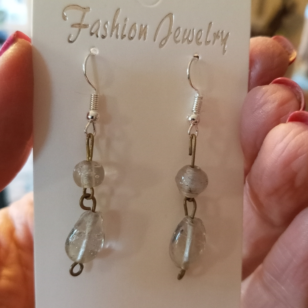 glad bead dangle earrings